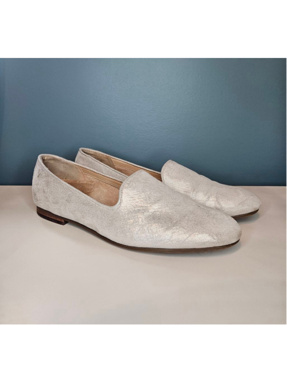 Vionic Willa 2.0 Comfortable Orthotic Slip-On Loafers Flats Shimmer Women's 9.5